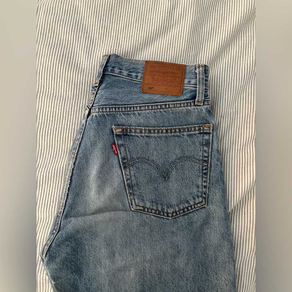 Levi's 501 27x28